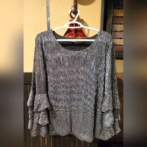 Sparkly Alfani black bell sleeve top XL